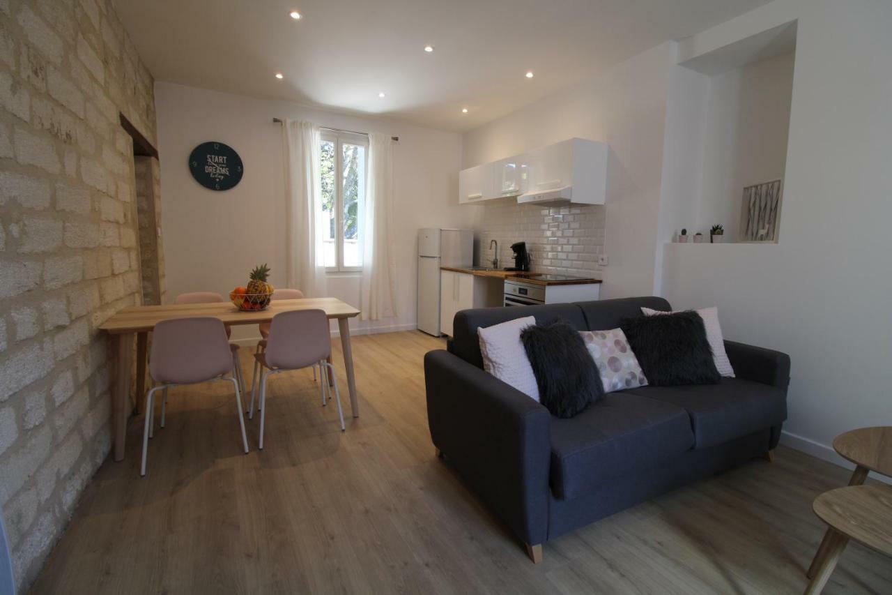 Le Lodeve Lägenhet Montpellier Exteriör bild